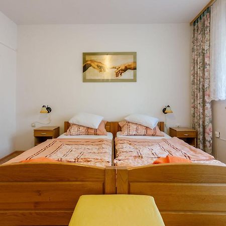 Apartments Villa 7 تْسْغيكفانِتْسا المظهر الخارجي الصورة
