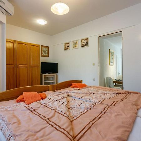 Apartments Villa 7 تْسْغيكفانِتْسا المظهر الخارجي الصورة