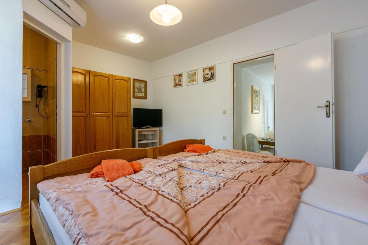 Apartments Villa 7 تْسْغيكفانِتْسا المظهر الخارجي الصورة