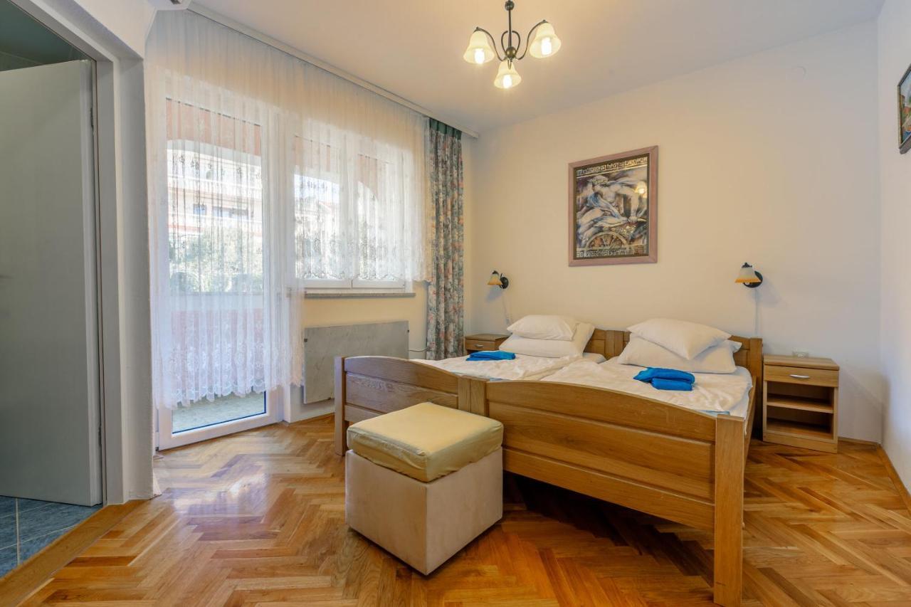 Apartments Villa 7 تْسْغيكفانِتْسا المظهر الخارجي الصورة