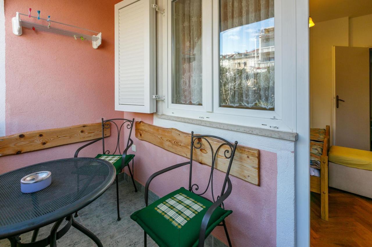 Apartments Villa 7 تْسْغيكفانِتْسا المظهر الخارجي الصورة