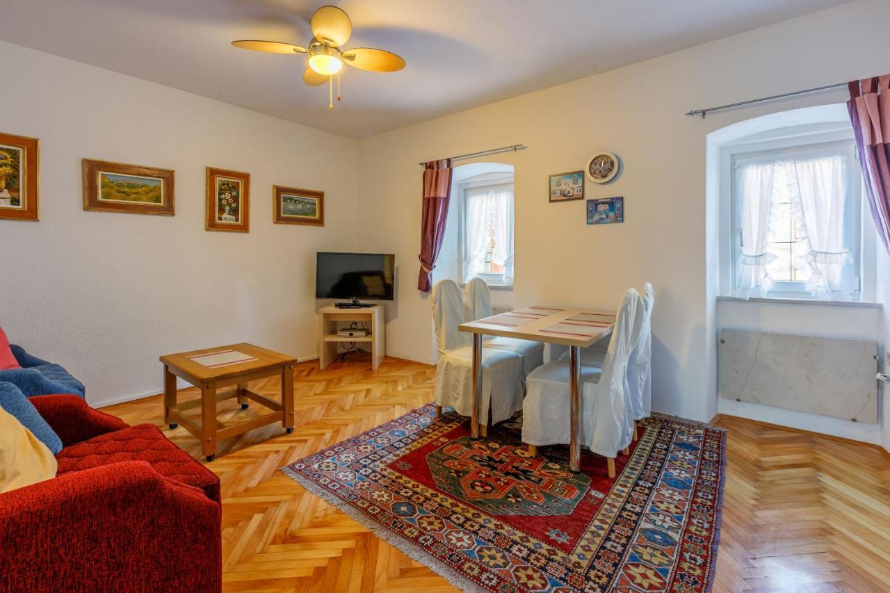 Apartments Villa 7 تْسْغيكفانِتْسا المظهر الخارجي الصورة